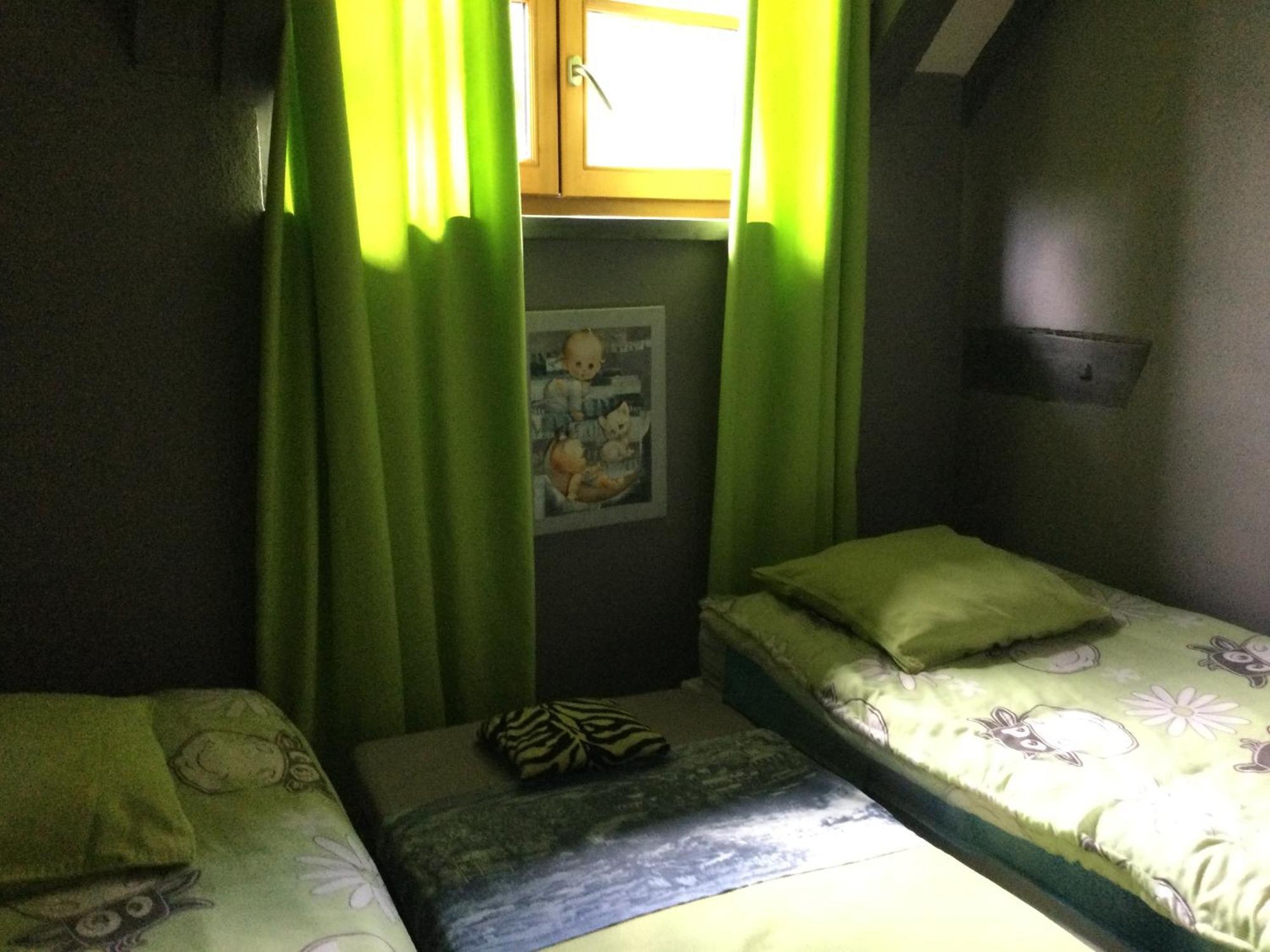 Maison Luxe La Rouge,jakuzzi,clim,wifi,piscine