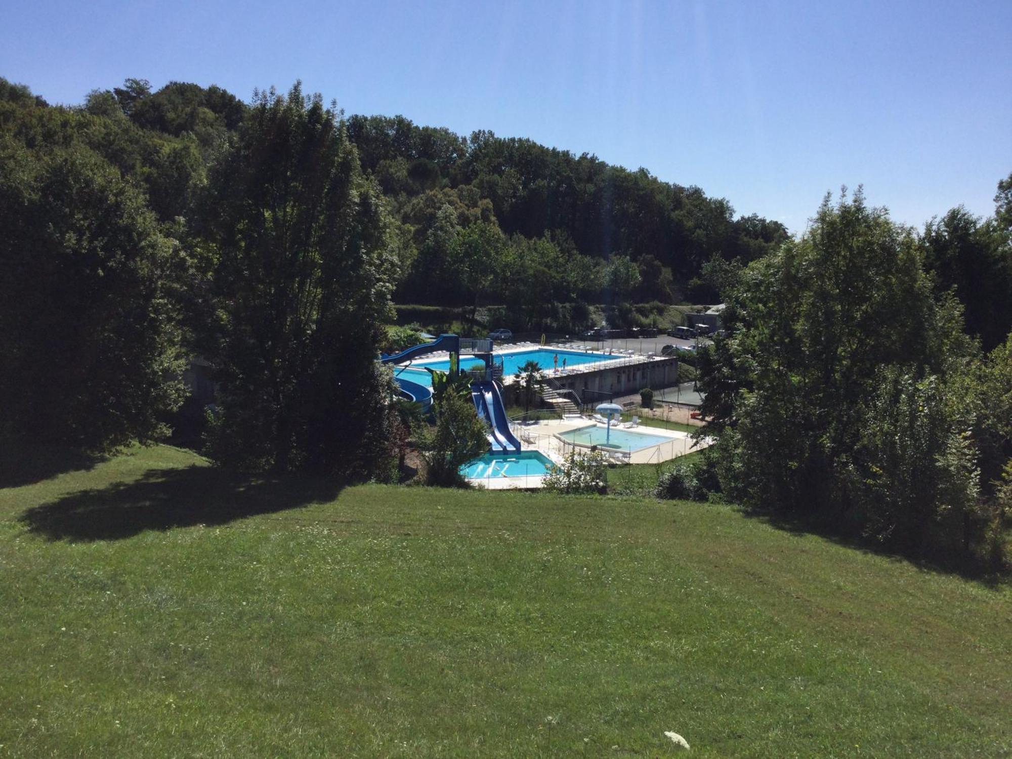 Maison Luxe La Rouge,jakuzzi,clim,wifi,piscine Collonges-la-Rouge